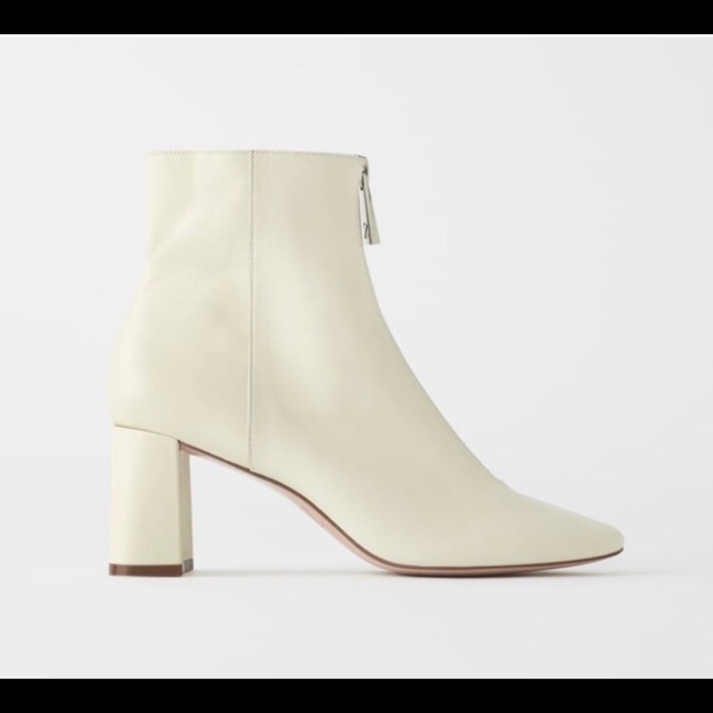 ZARA ECRU LEATHER BOOTS WITH FRONT ZIPPER-NWT-Sz9